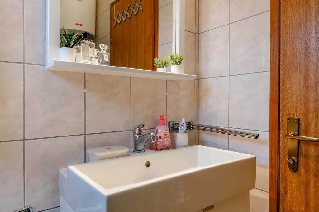 Two-Bedroom Apartment in Vir (Straža) with Terrace