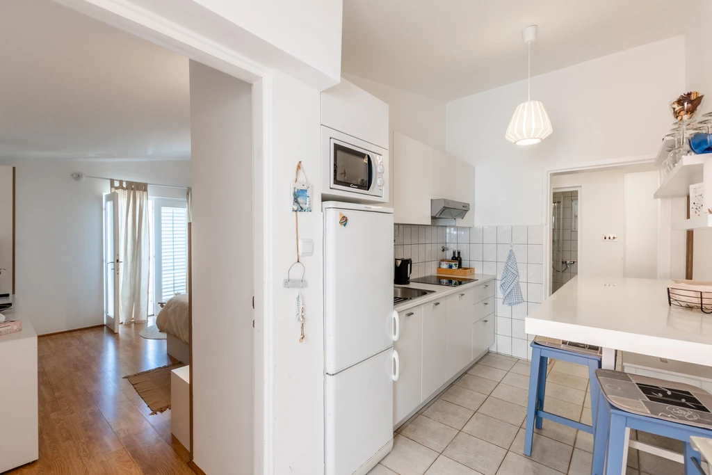 Two-Bedroom Apartment in Nin for 4 Guests