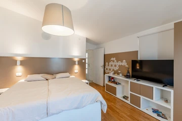 Two-Bedroom Apartment in Nin for 4 Guests