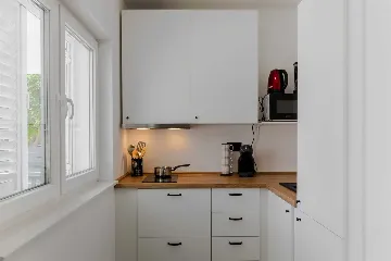 2-Bedroom Apartment in Vir for 4 Guests