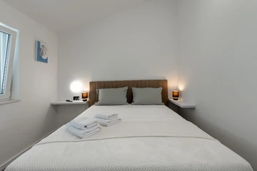 Apartment in Vir for 4 Guests