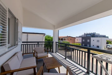 Two-Bedroom Apartment for 4 in Vir