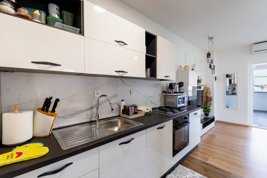 Newly Renovated Apartment in Vir for 2–4 Guests