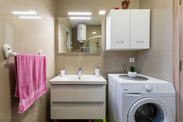 Newly Renovated Apartment in Vir for 2–4 Guests