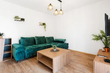 Privlaka Apartment for 4 Guests with Terrace & BBQ