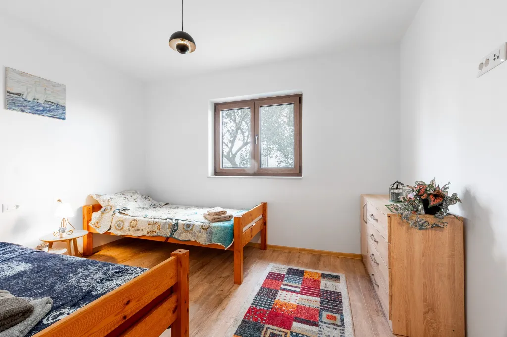 Privlaka Apartment for 4 Guests with Terrace & BBQ