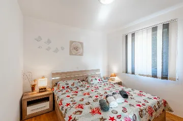 1-Bedroom Apartment in Privlaka for 2–4 Guests
