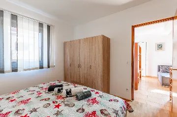 1-Bedroom Apartment in Privlaka for 2–4 Guests