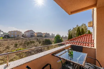 1-Bedroom Apartment in Privlaka for 2–4 Guests