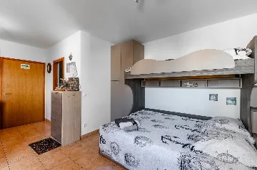 Privlaka Studio Apartment with Sea-View Terrace