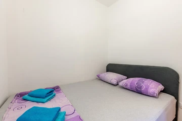 Sabunike Apartment for 2-4 Guests with Jacuzzi