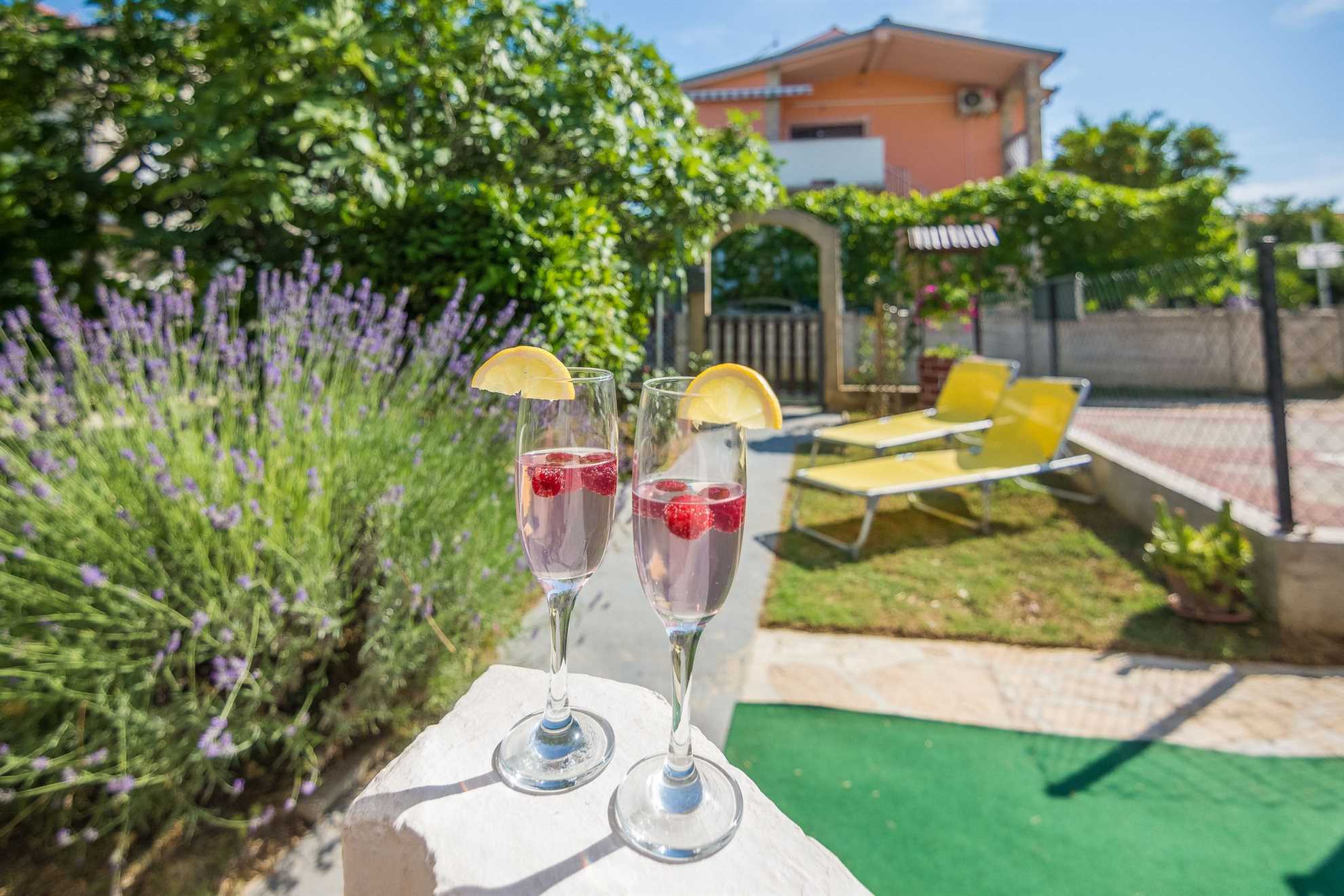 App Emina - Apartment for 2-4 persons | quiet location | Jacuzzi
