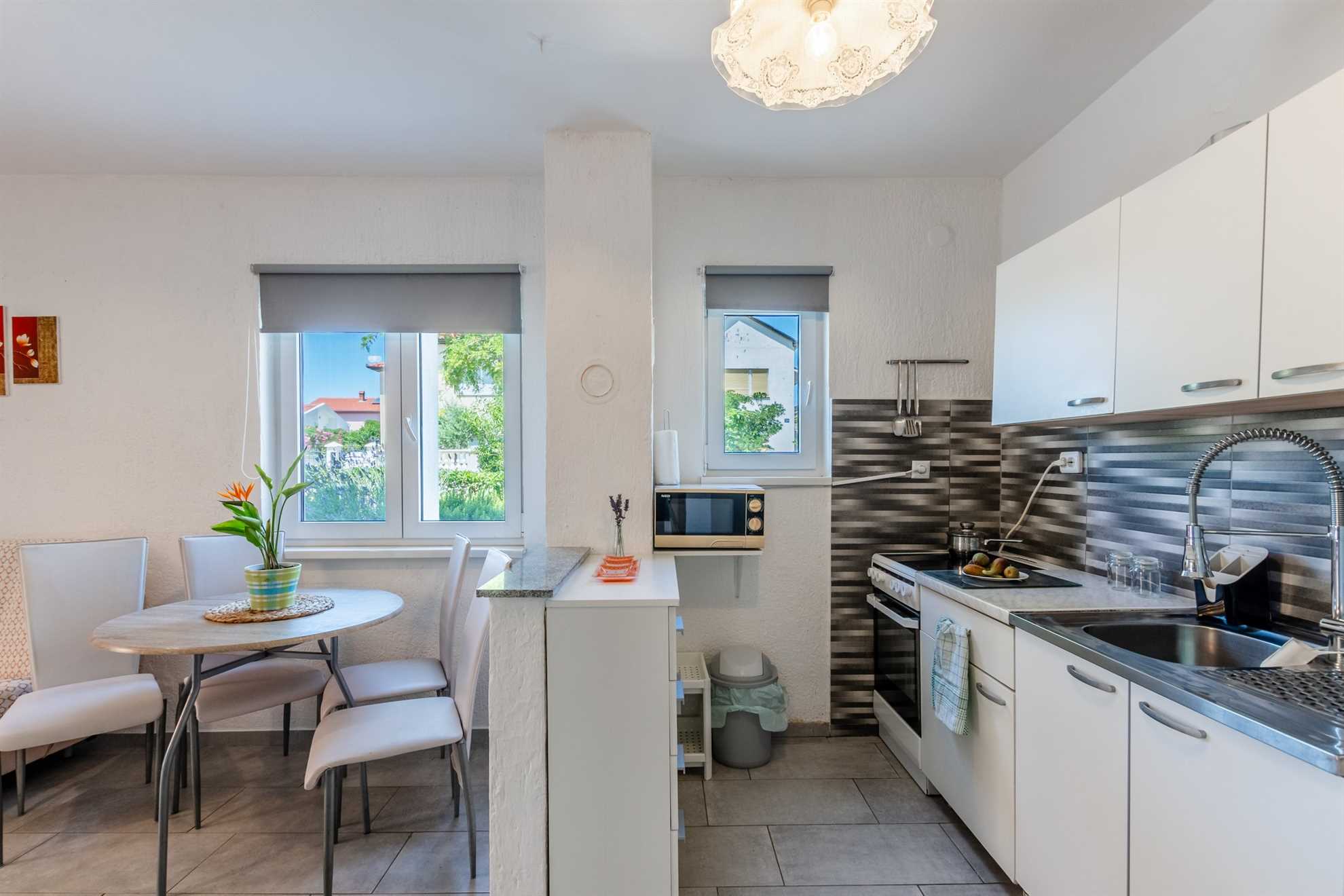 App Emina - Apartment for 2-4 persons | quiet location | Jacuzzi