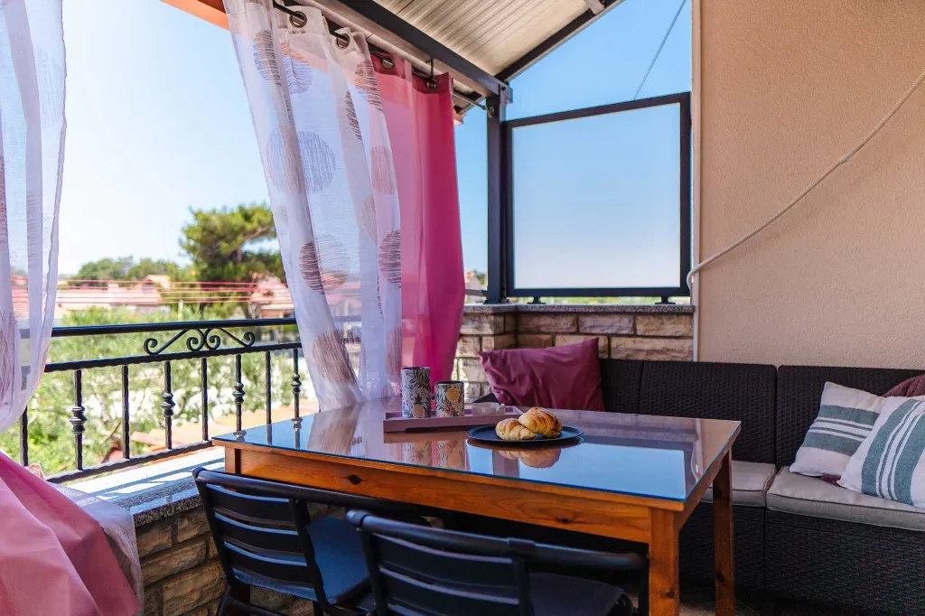 Two-Bedroom Apartment with Roofed Balcony in Vir