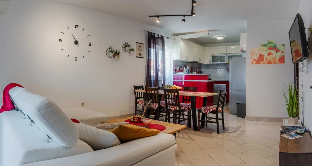Two-Bedroom Apartment with Roofed Balcony in Vir