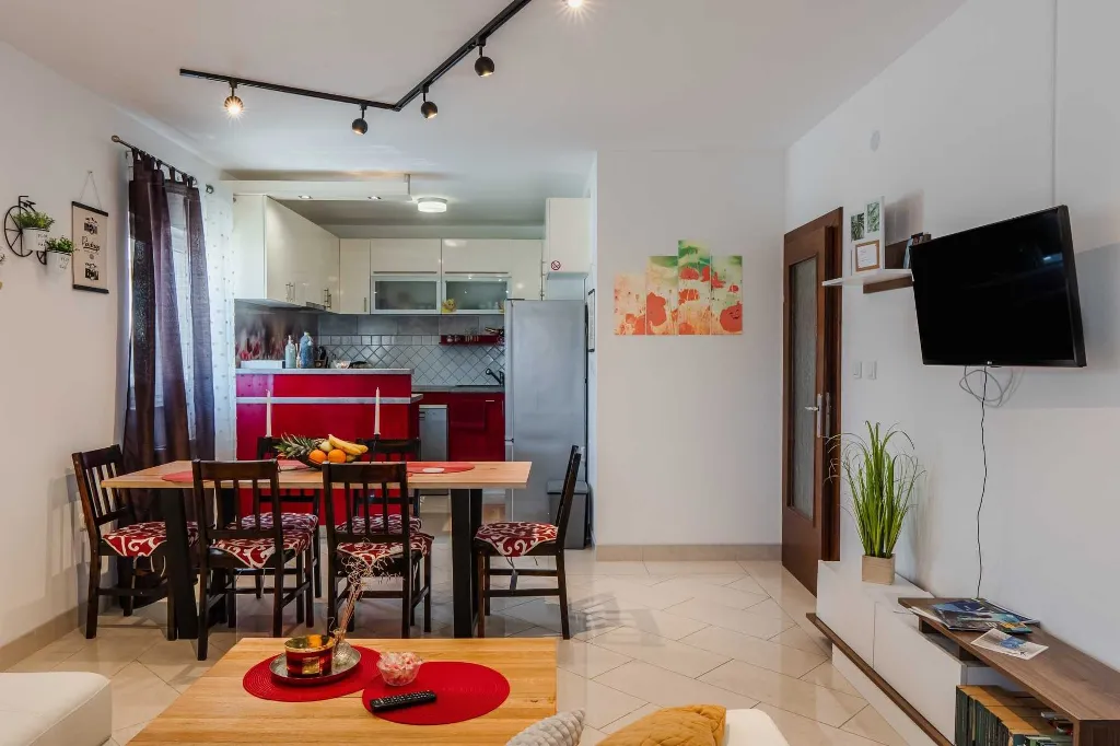 Two-Bedroom Apartment with Roofed Balcony in Vir