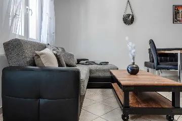 Apartment in Vir for 2–4 Guests near Pebble Beach