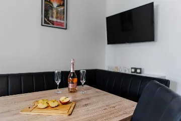 Apartment in Vir for 2–4 Guests near Pebble Beach