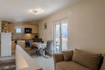 Sea View Apartment in Vir for 4–5 Guests