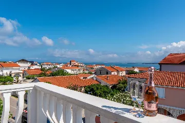 Sea View Apartment in Vir for 4–5 Guests