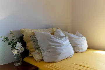 1-Bedroom Apartment in Vir for 2–3 Guests