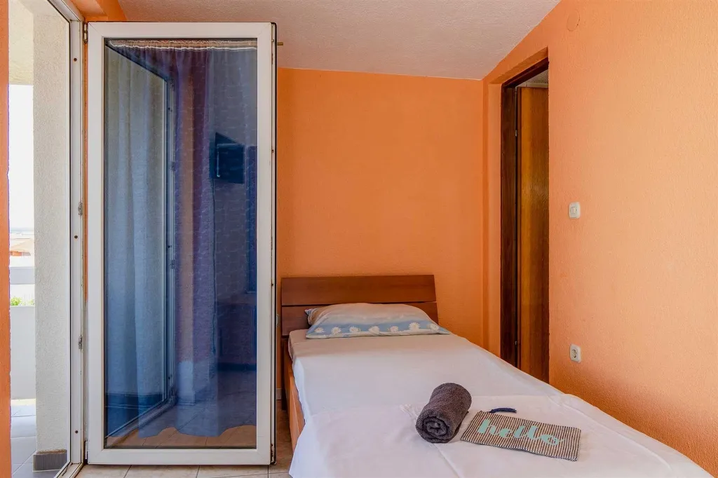 Studio Apartment for 2 in Vir, Croatia