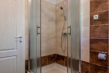 Apartment in Vir for 4 with Sea-View Terrace