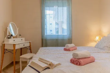 Apartment in Vir for 4 with Sea-View Terrace