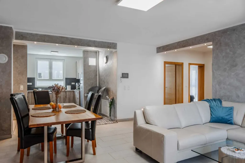 Apartment in Vir with 3 Bedrooms for 6 Guests