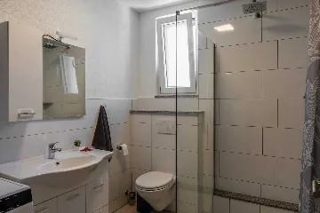 Apartment in Vir with 3 Bedrooms for 6 Guests