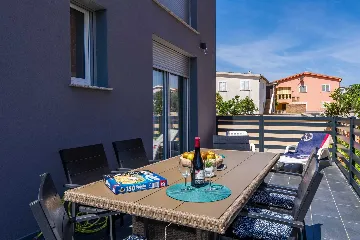 Apartment in Vir with 3 Bedrooms for 6 Guests
