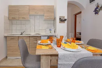 Apartment with Balcony in Vir for 2–3 Guests