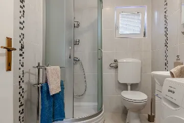 Air-Conditioned Apartment in Vir for 4 Guests