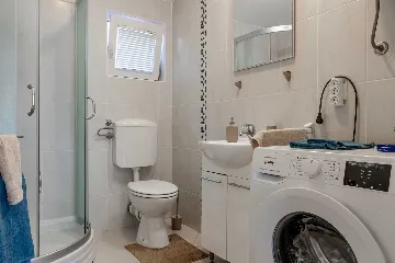 Air-Conditioned Apartment in Vir for 4 Guests