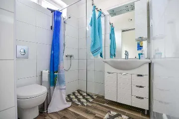 Vir Studio Apartment for 2–3 Guests with Balcony