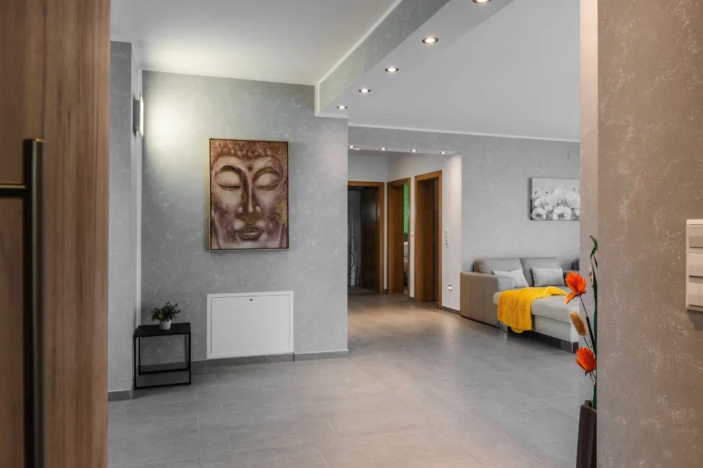 3-Bedroom Apartment for 6 Guests in Vir