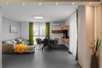 3-Bedroom Apartment for 6 Guests in Vir