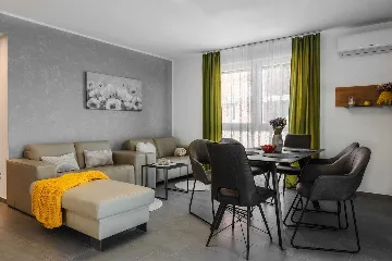 3-Bedroom Apartment for 6 Guests in Vir