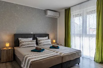 3-Bedroom Apartment for 6 Guests in Vir