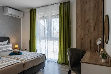 3-Bedroom Apartment for 6 Guests in Vir