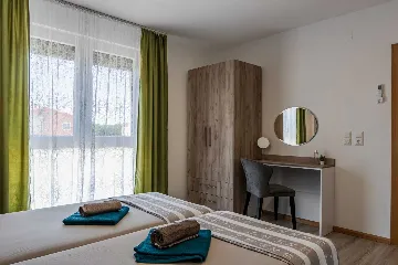 3-Bedroom Apartment for 6 Guests in Vir