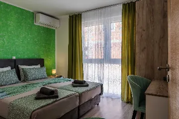 3-Bedroom Apartment for 6 Guests in Vir