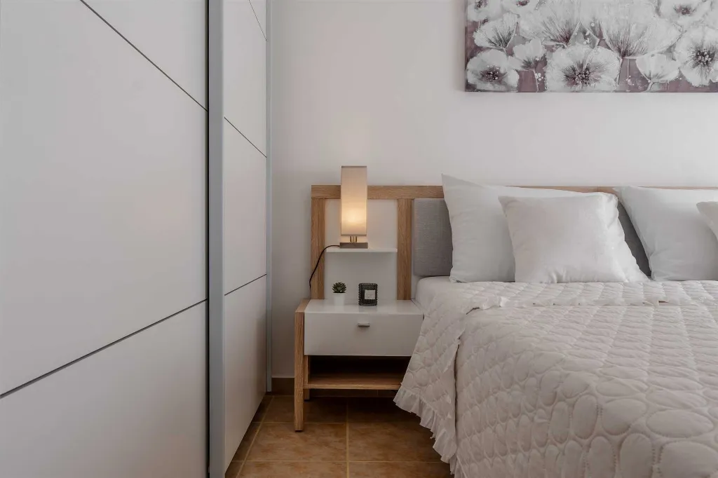 2-Bedroom Apartment in Vir with Balcony for 4