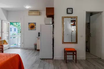 Apartment in Vir for 4 with Balcony
