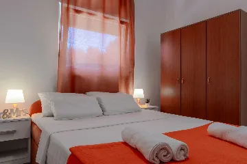 Apartment in Vir for 4 with Balcony