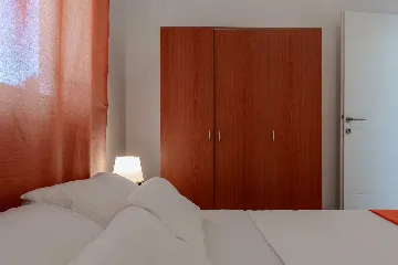 Apartment in Vir for 4 with Balcony