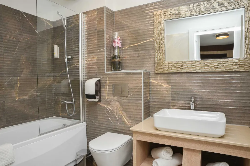 Sea-View Room for 2 in Senj