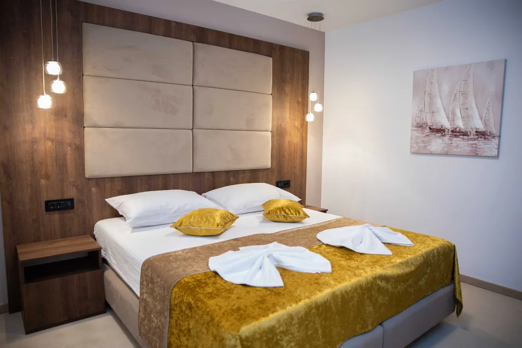 Double Room in Senj for 2 Guests with Private Bathroom