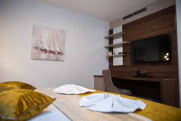 Double Room in Senj for 2 Guests with Private Bathroom