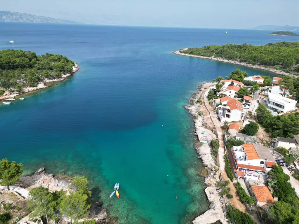 2-Bedroom Apartment with Sea View in Vrboska